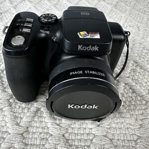 Kodak EasyShare Z812 IS Digital Camera 8.2MP 12x Zoom w/ Manual, Tested